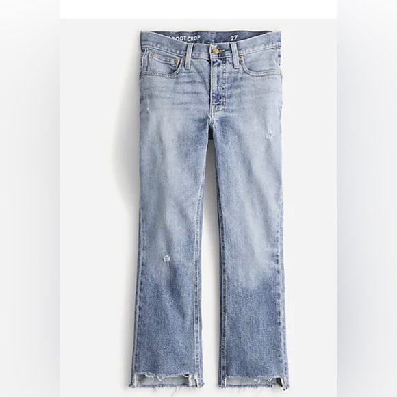 EUC* Jcrew 9" mid-rise demi-boot crop jean in Clara wash - Picture 1 of 5